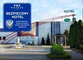 Отель Hotel Pietrak Trzemeszno-0